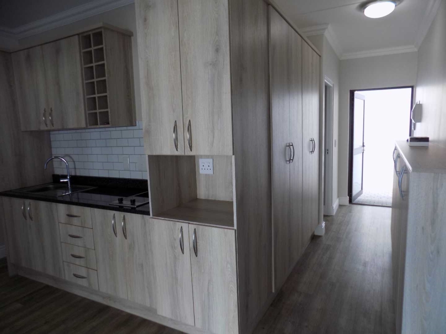To Let 1 Bedroom Property for Rent in Zevenwacht Retirement Village Western Cape